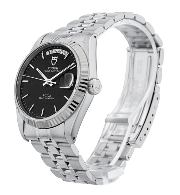 Tudor Date Day 76214 Image 2